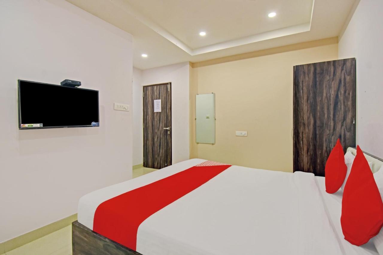 Hotel O Newtown Galaxy Panchuria 外观 照片