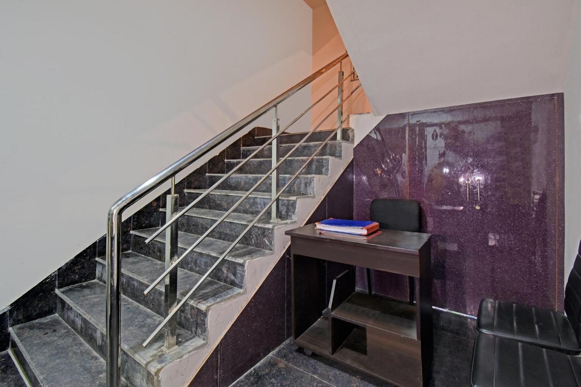 Hotel O Newtown Galaxy Panchuria 外观 照片